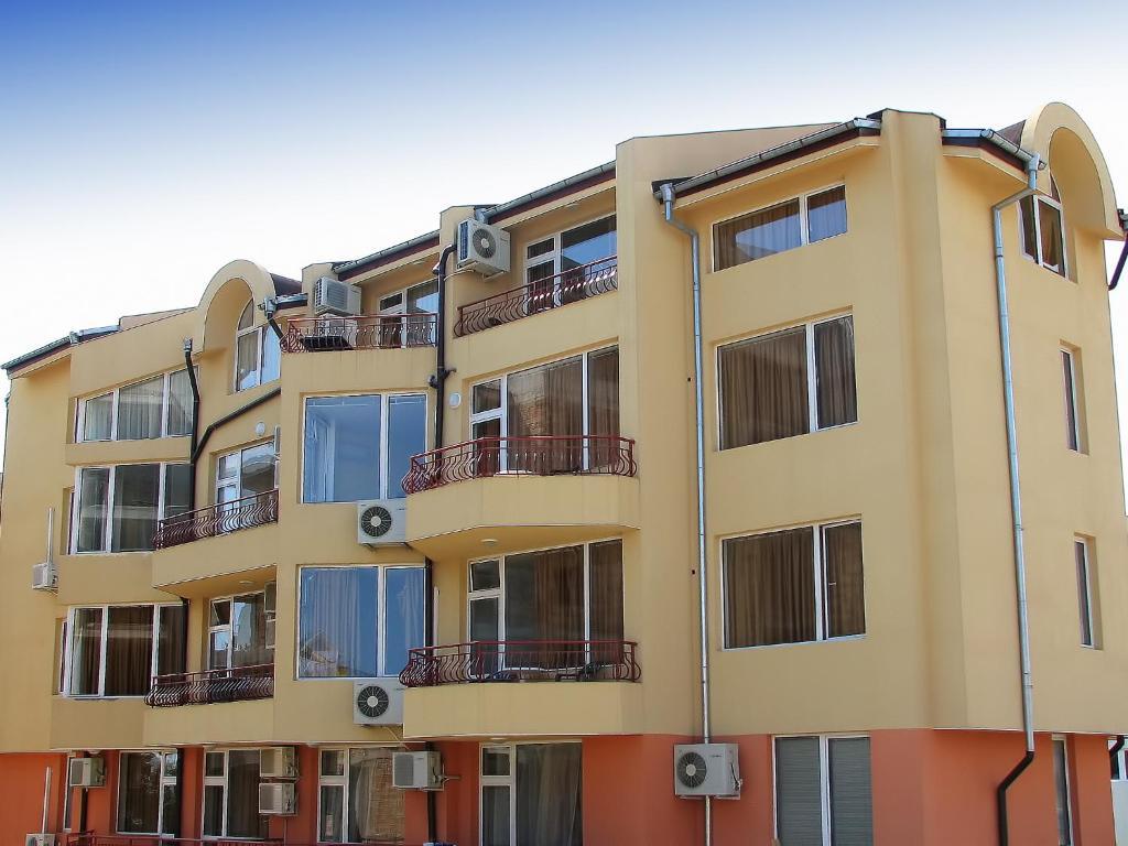 Panorama Krim Beach Apartment Ravda ภายนอก รูปภาพ